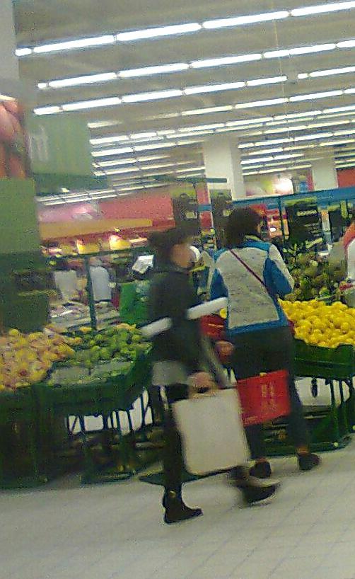 25P Spy mall and supermarket romanian