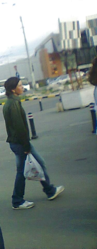 25P Spy mall and supermarket romanian