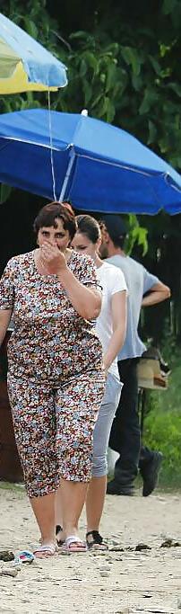25P Spy matures romanian