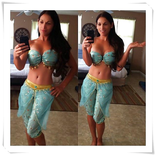 25P Amazing body 