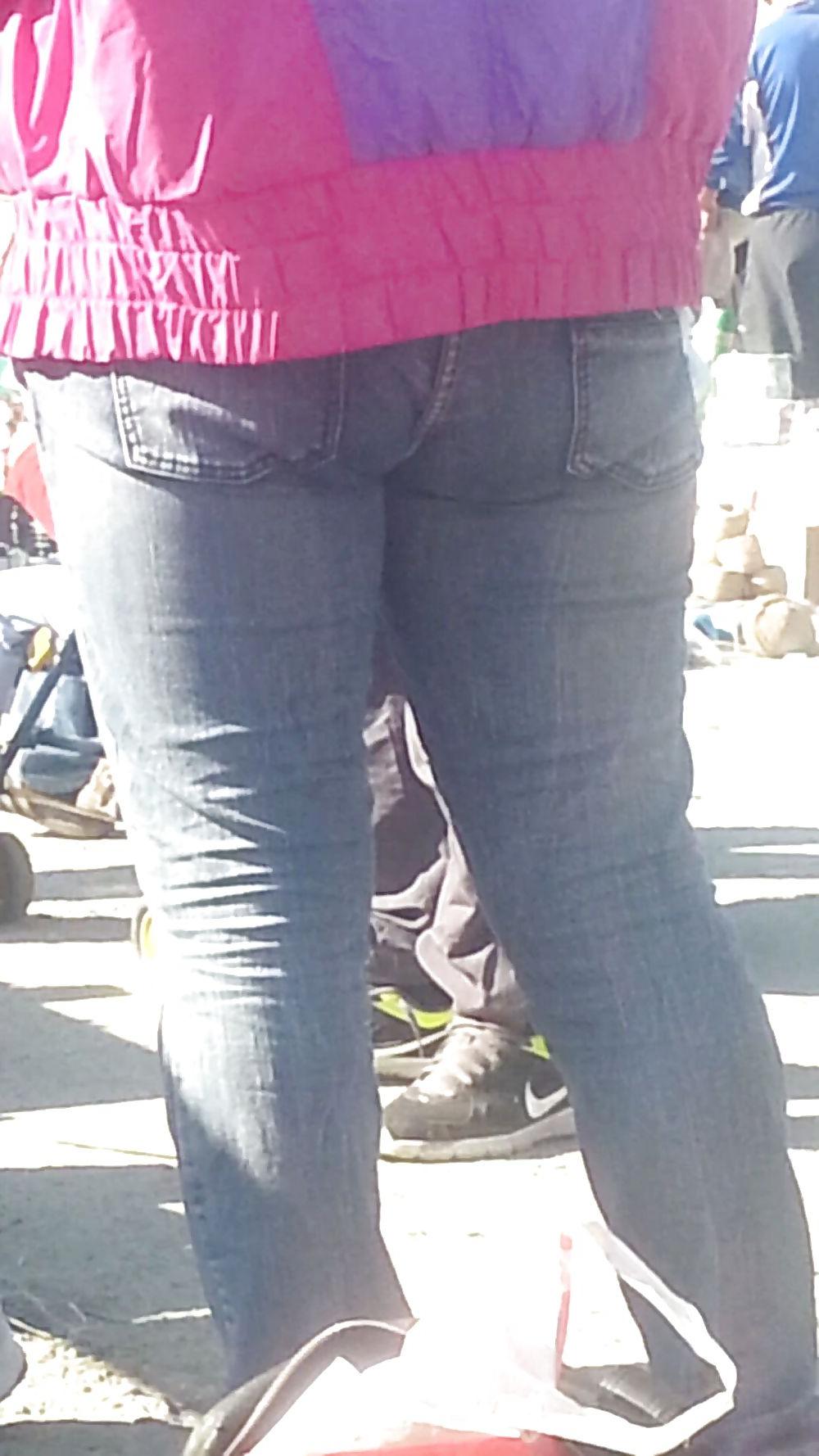 8P Zoom pussy and ass romanian