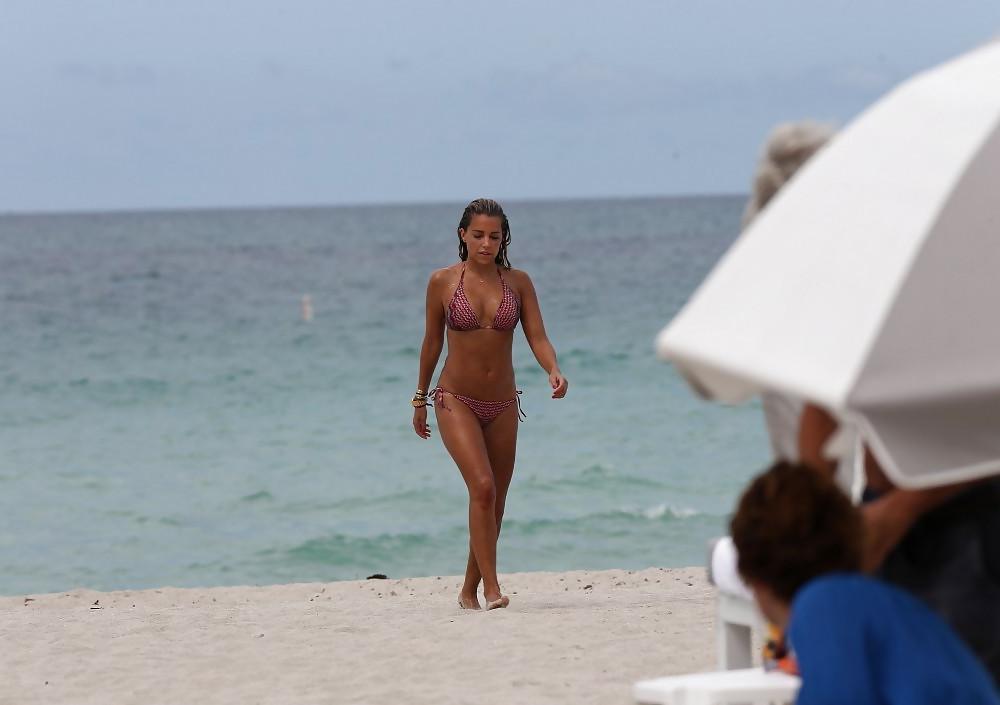 25P Sylvie van der Vaart - holiday in miami october 2013 