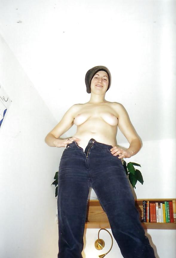 14P Hairy dutch girl