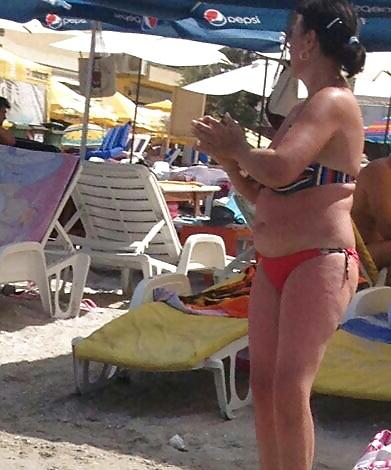 25P Sexy matures summer beach