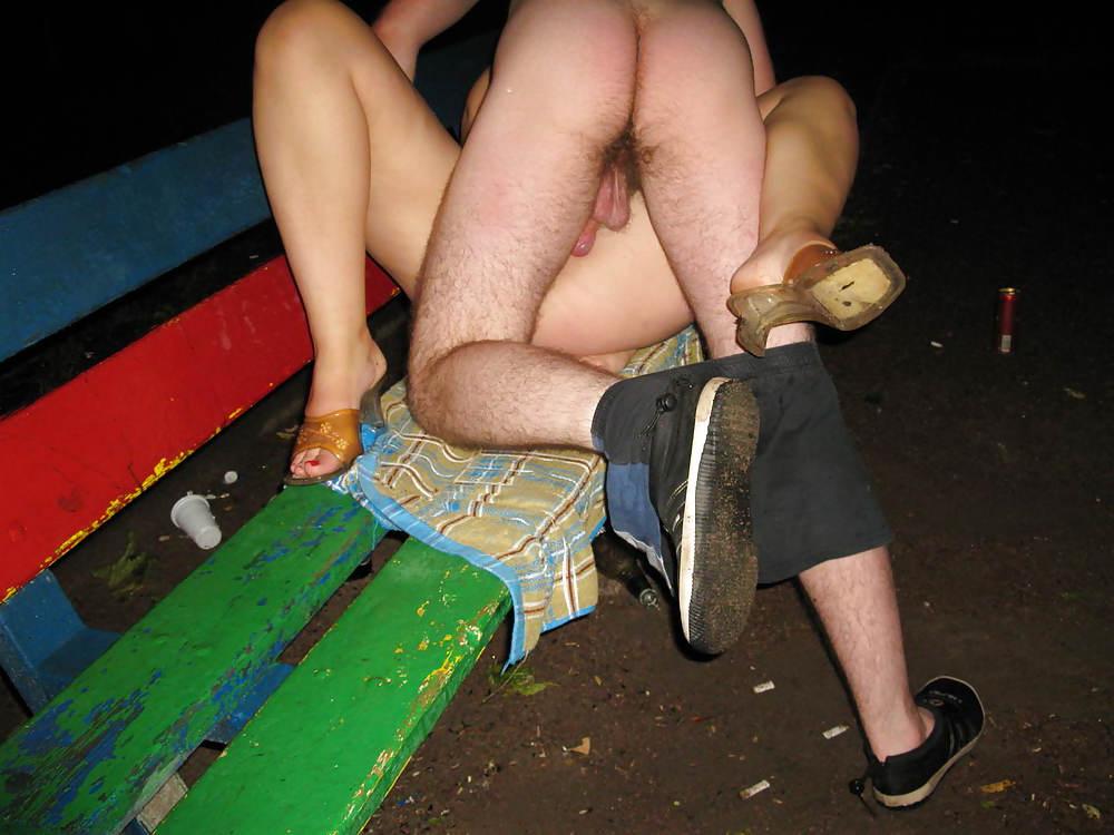 25P Big Round Ass MMF Threesome on the Street