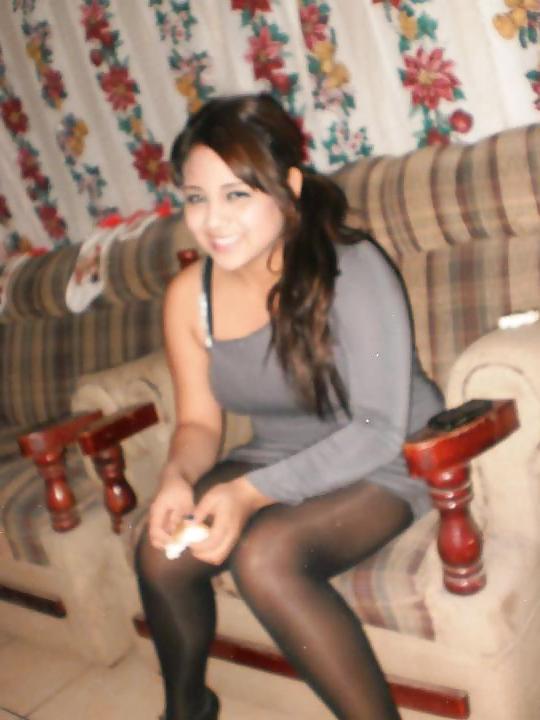 25P Mexicanitas amateurs in pantyhose and pantimedias