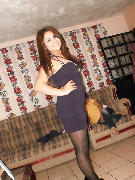 25P Mexicanitas amateurs in pantyhose and pantimedias