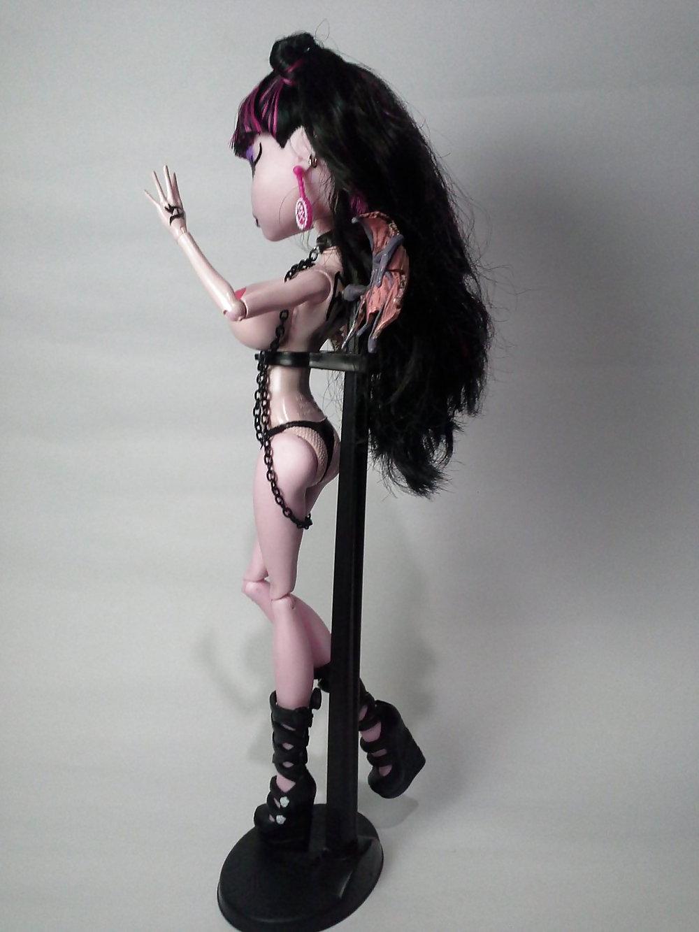 24P Busty Big Boob Monster High Dolls