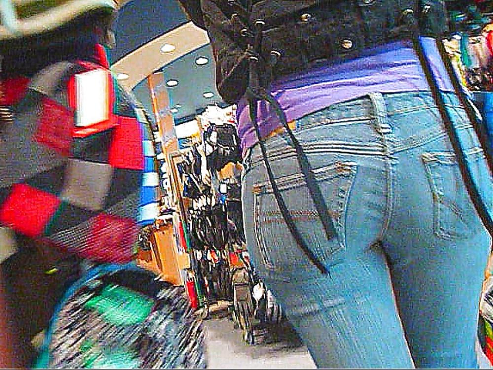 25P Great vpl on 18 yo blond ass...