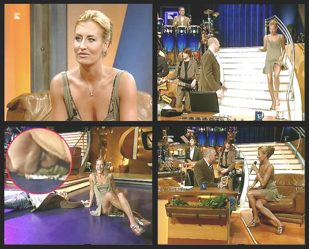 9P Sarah Connor See-Through, Cameltoe Slip, Nipple, Upskirt