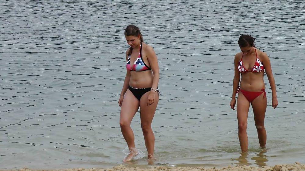 20P Visit to Cuba - Beach women