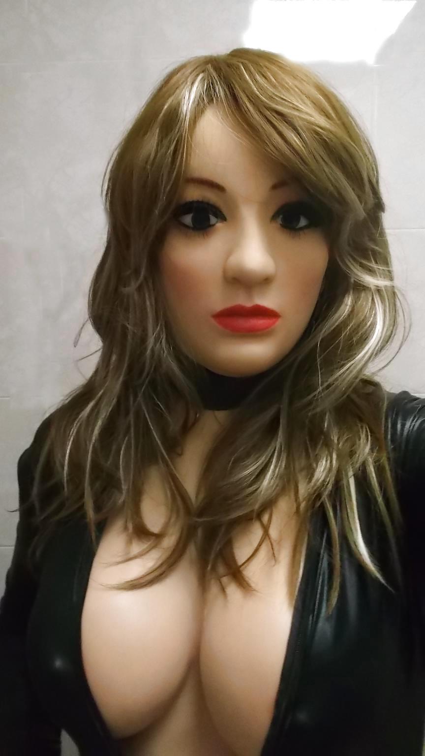 25P Doll