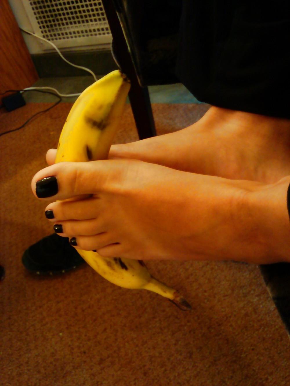 23P Women feet - one of the sexiest things