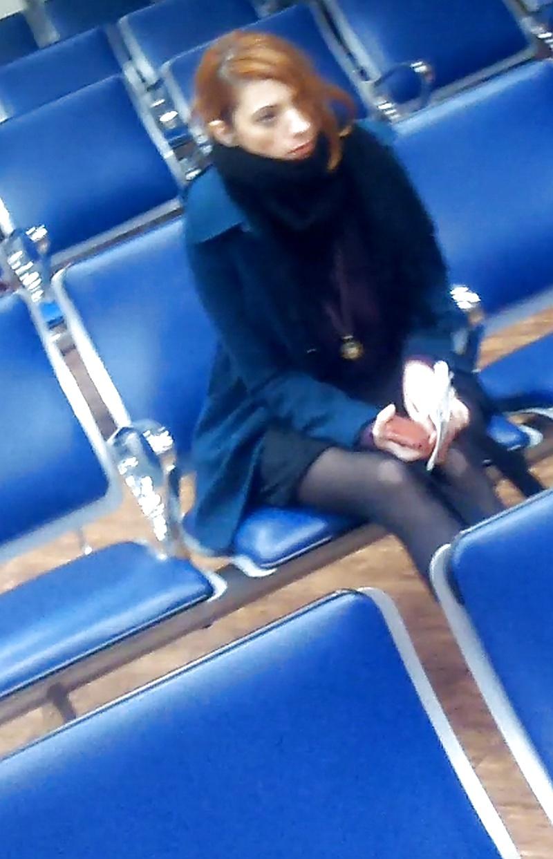 16P Airport girl 2- long legs short skirt