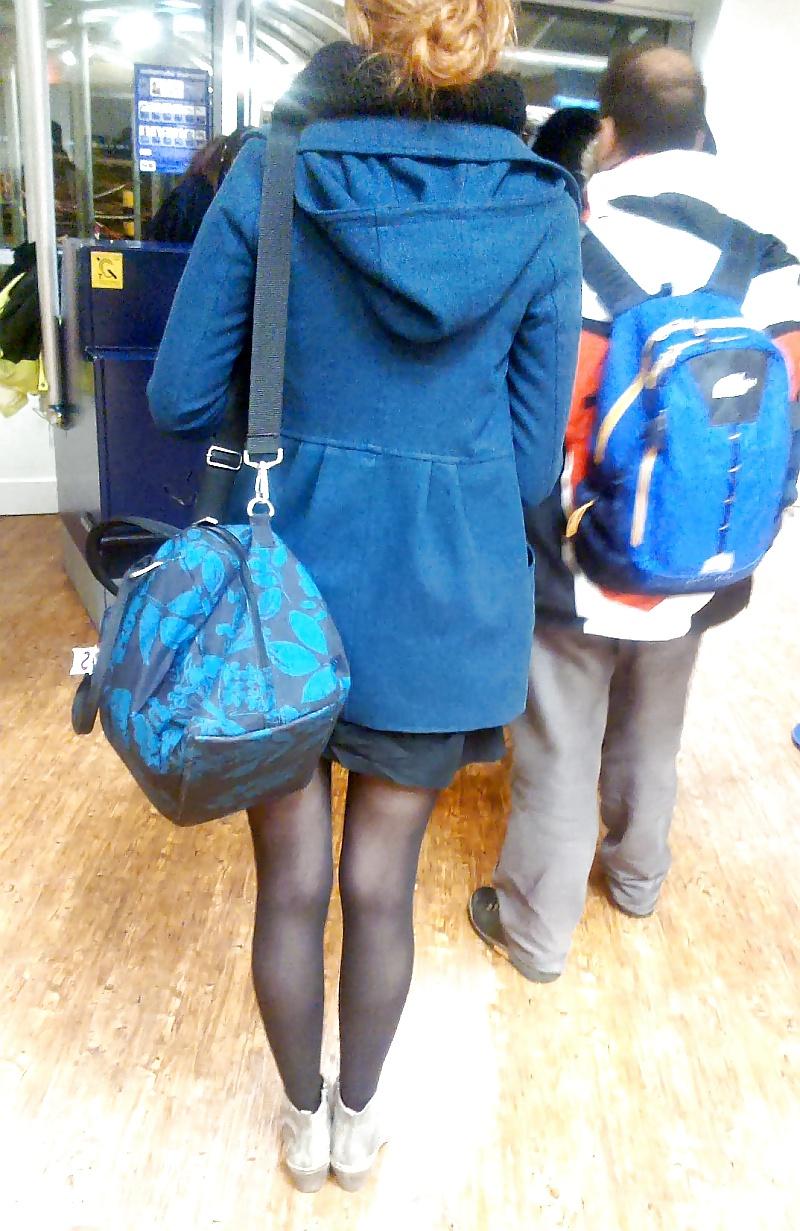 16P Airport girl 2- long legs short skirt