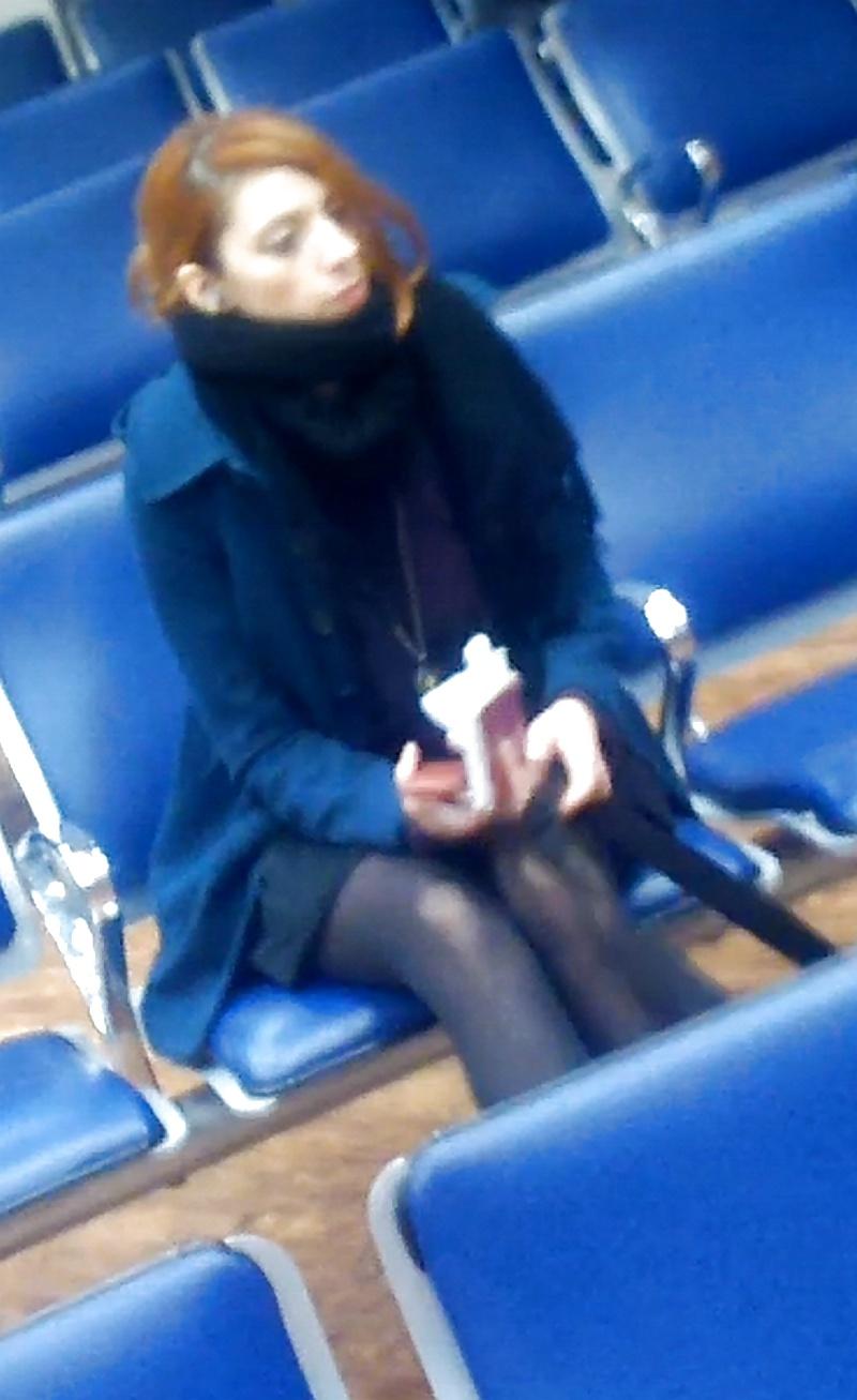 16P Airport girl 2- long legs short skirt