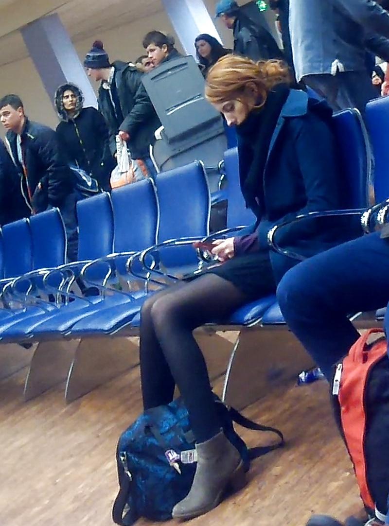 16P Airport girl 2- long legs short skirt