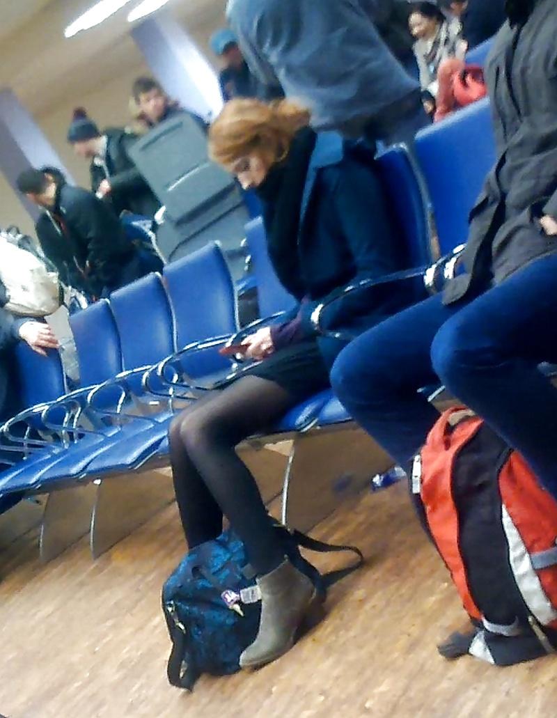 16P Airport girl 2- long legs short skirt