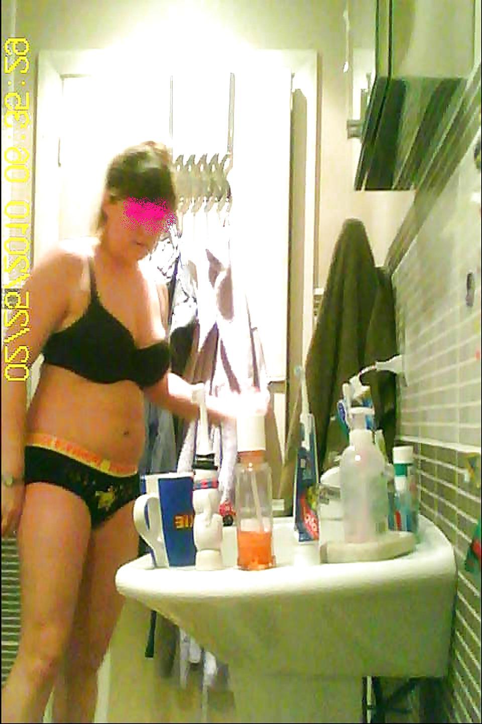 10P Fresh Hidden Camera Shots