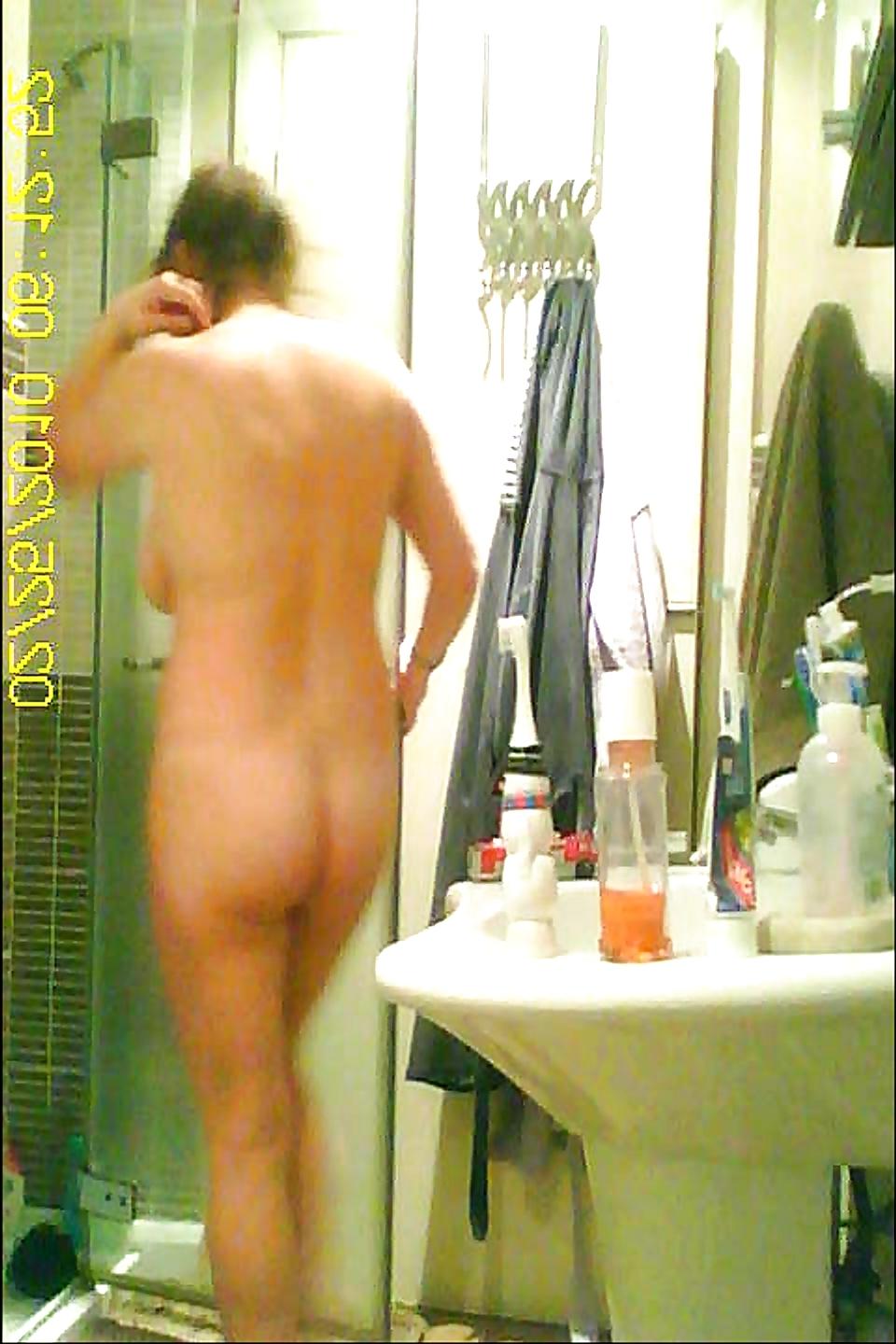 10P Fresh Hidden Camera Shots