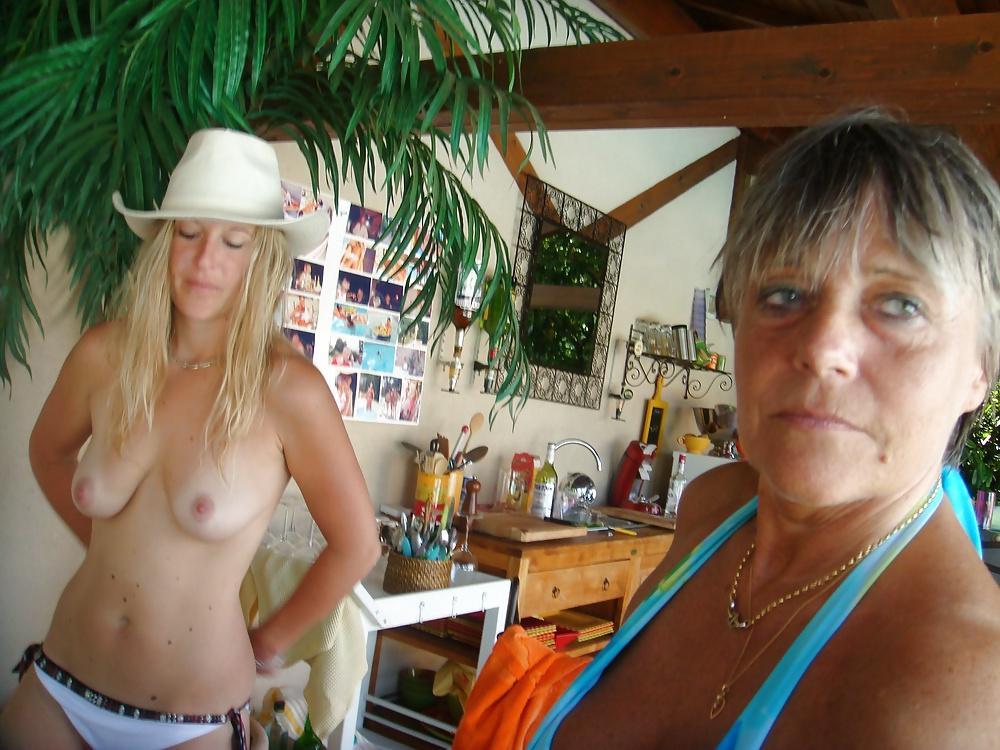 23P Slut,mother and granny have fun by the pool