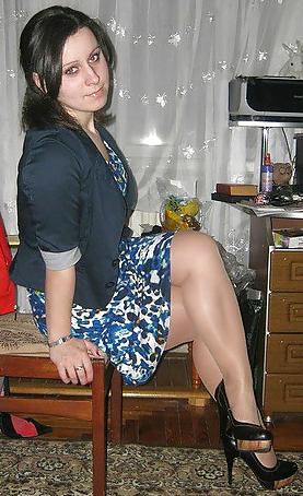 20P Looking good girls in pantyhose! 01
