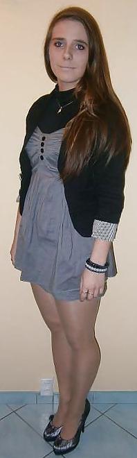 20P Looking good girls in pantyhose! 01