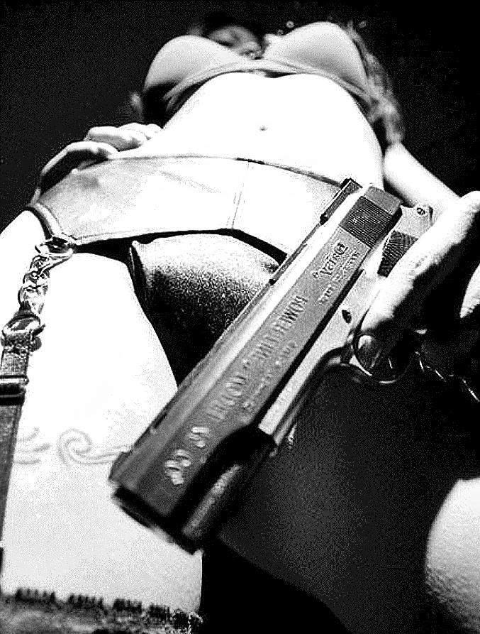 25P Erotic Gun Girls - Session 3