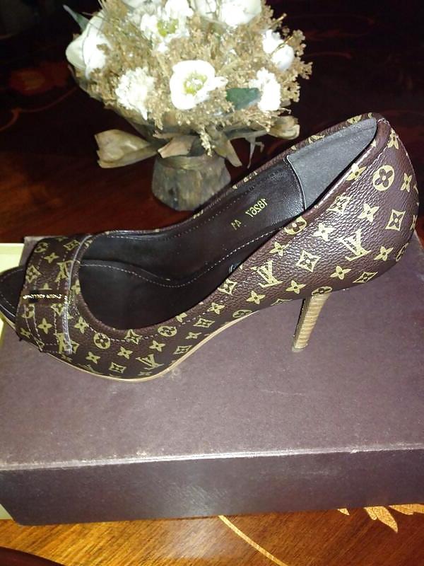25P Ballbusting Heels, Juicy Arses & Domination 2