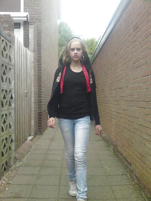 25P Dutch slut 47