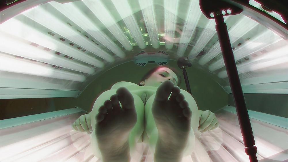 22P Spy Camera Tanning!