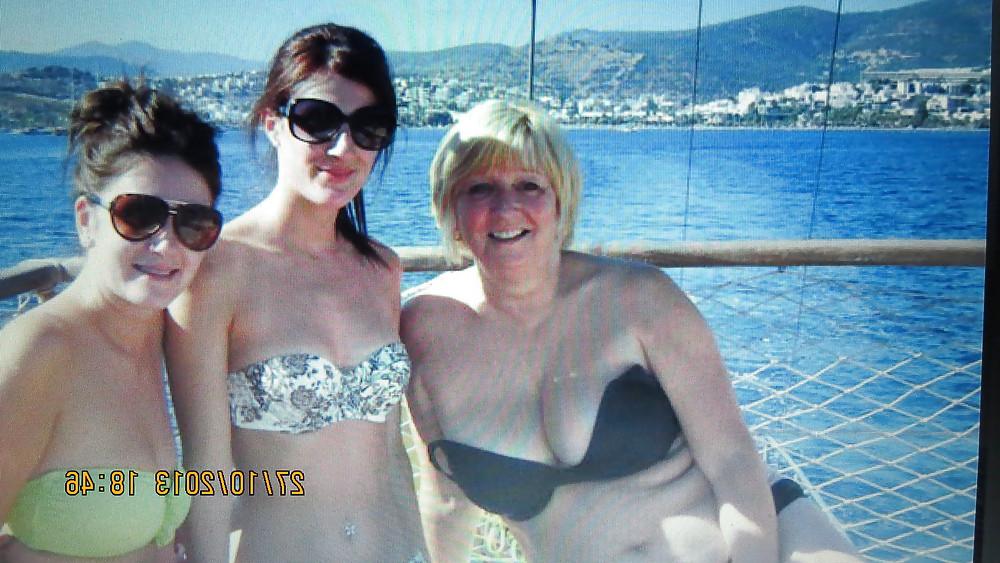 9P Mom on holiday 54yrs