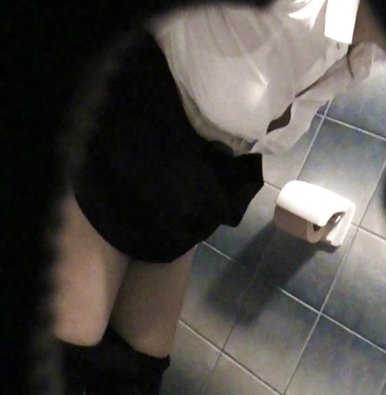 25P My sister hiden cam,dirty panties