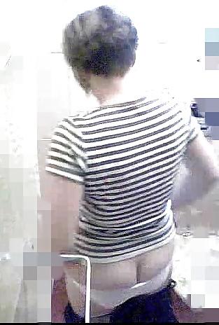 25P My sister hiden cam,dirty panties