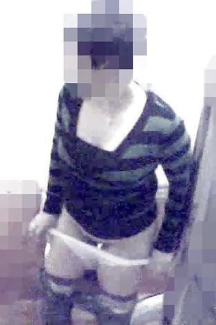 25P My sister hiden cam,dirty panties