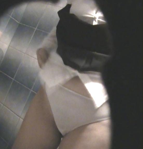25P My sister hiden cam,dirty panties
