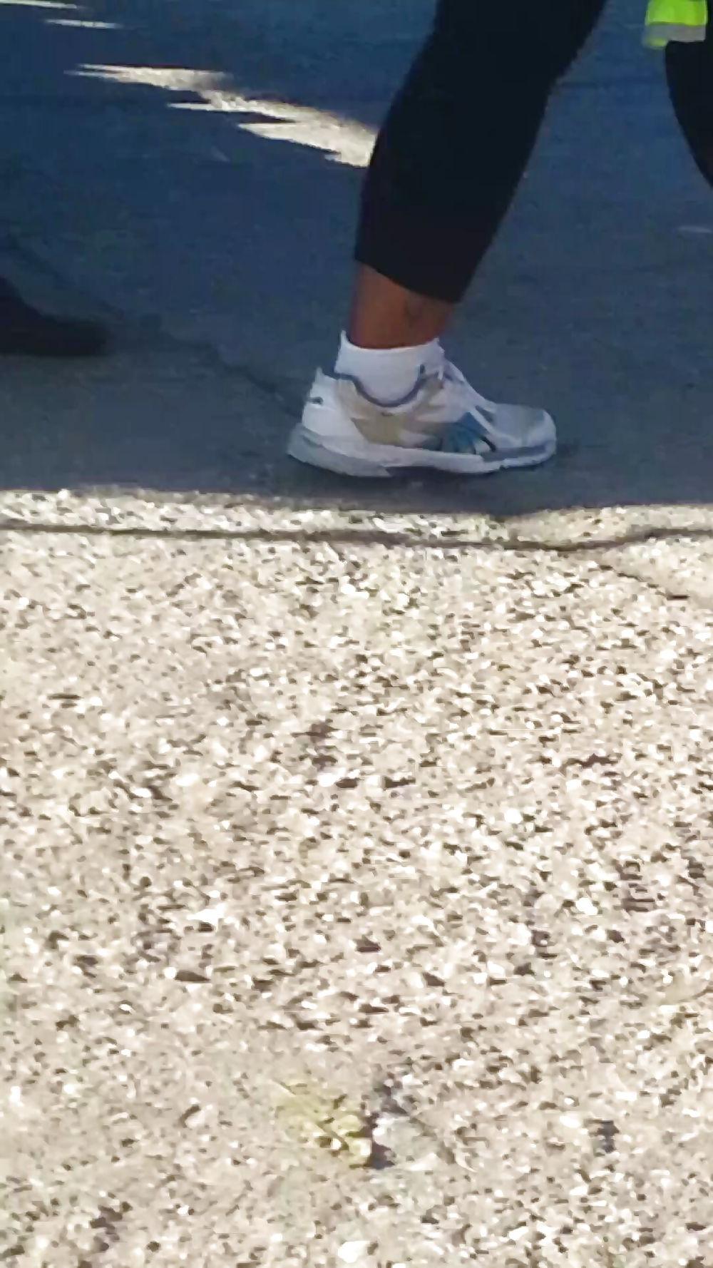 5P Gipsy mature feet and socks romanian