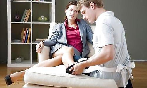 18P Dominant & Ballbusting Women 4