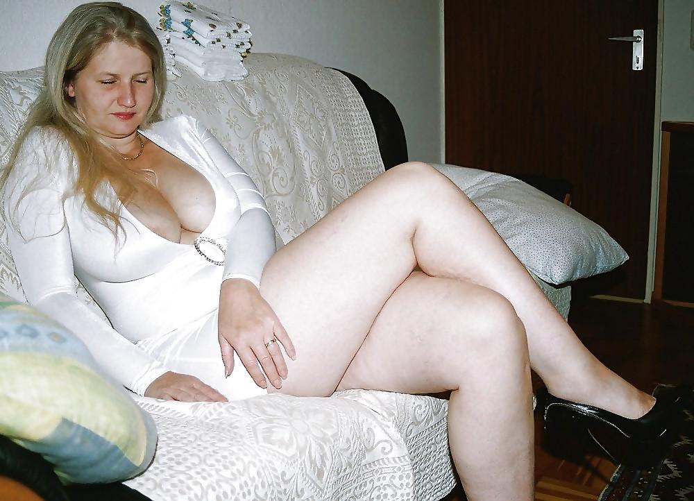 20P KEY- Milfs at Home 05 Young Mothers so Awesome