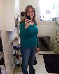 25P Donna in Pantyhose