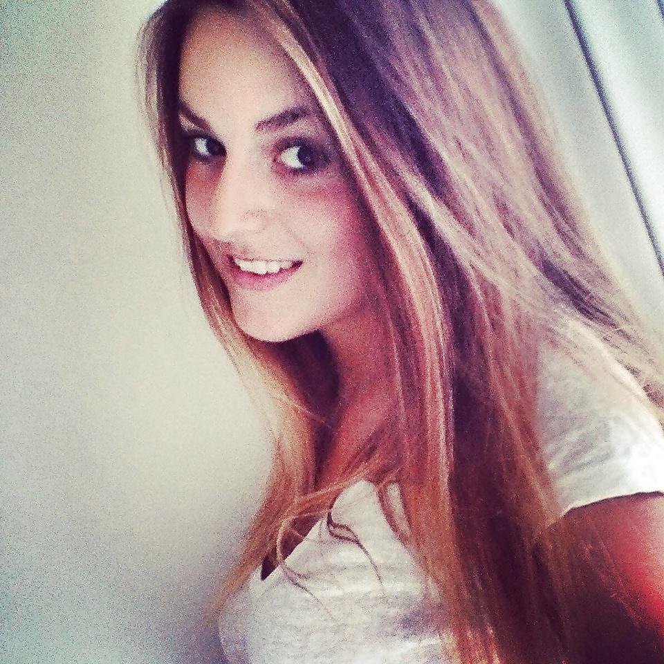 17P Dutch slut 69