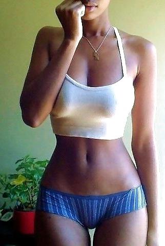 25P Girls with Gaps