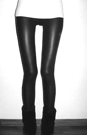 25P Girls with Gaps