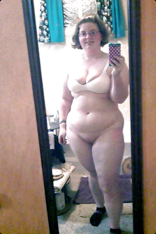 10P A friend sends me selfies