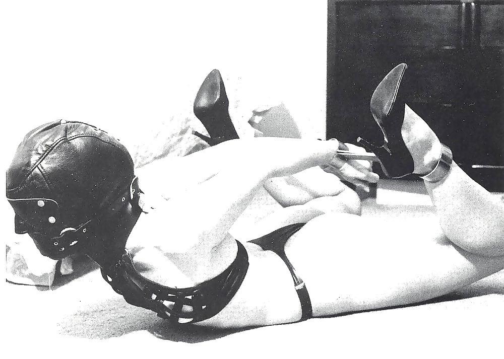 25P I love Hogtied
