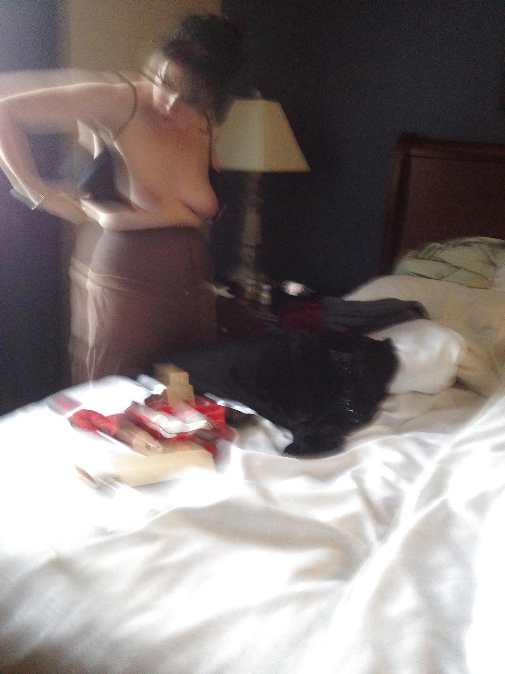 25P Shy Wife 3