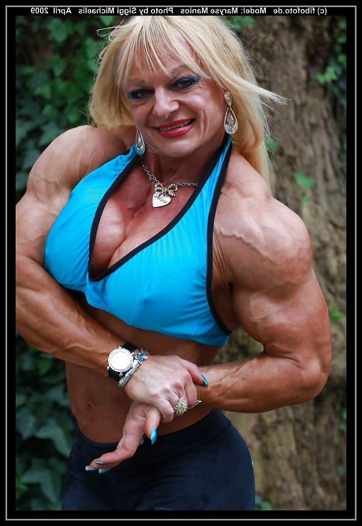 25P Sexy maryse manios
