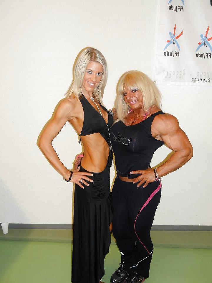 25P Sexy maryse manios