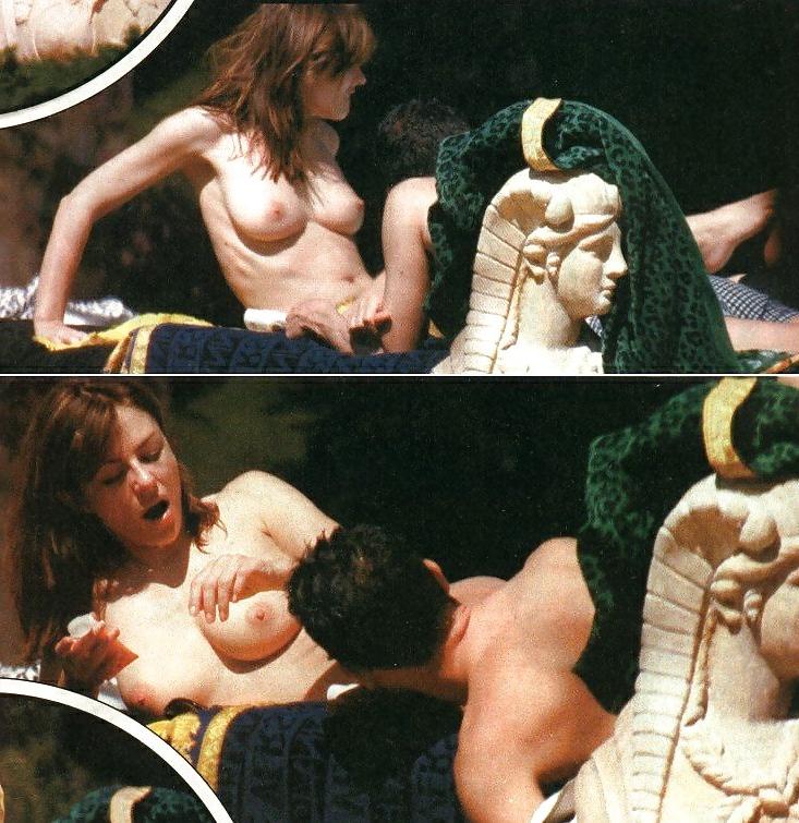 19P My Friend Liz Hurley !