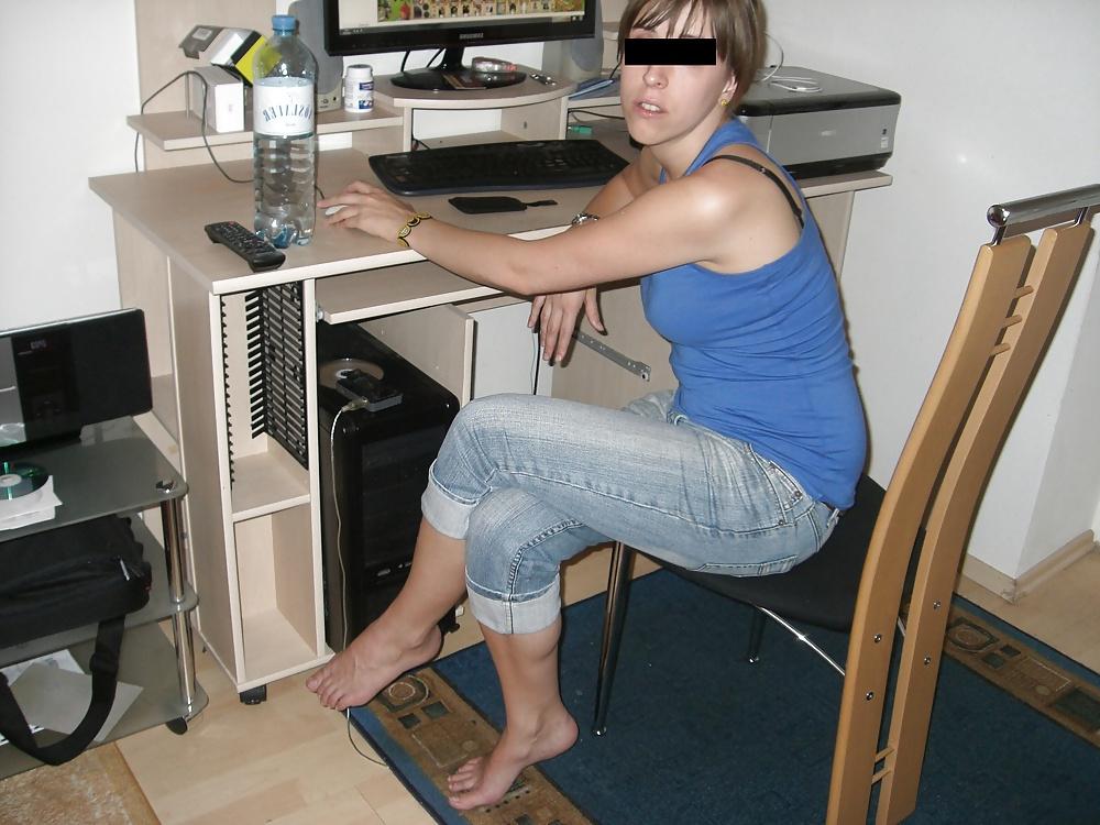 25P Another friend of mine - foot fetish